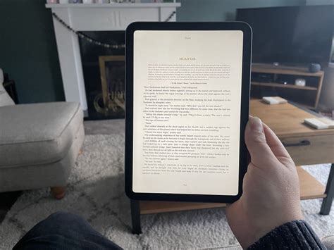 How to Read Books on iPad for Free: A Comprehensive Guide with Multiple Perspectives